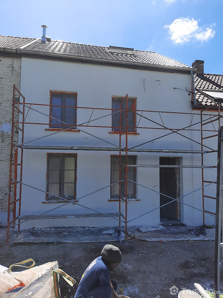 PT Services Entreprise de plafonnage & façade à Nivelles (15)